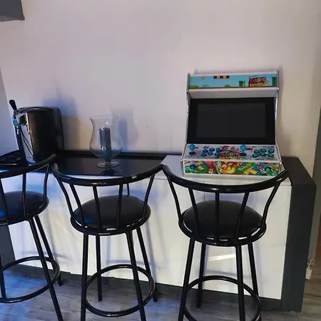Maison De Famille Rugles